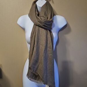 NWT H&M Scarf Wrap One Size Color Brown